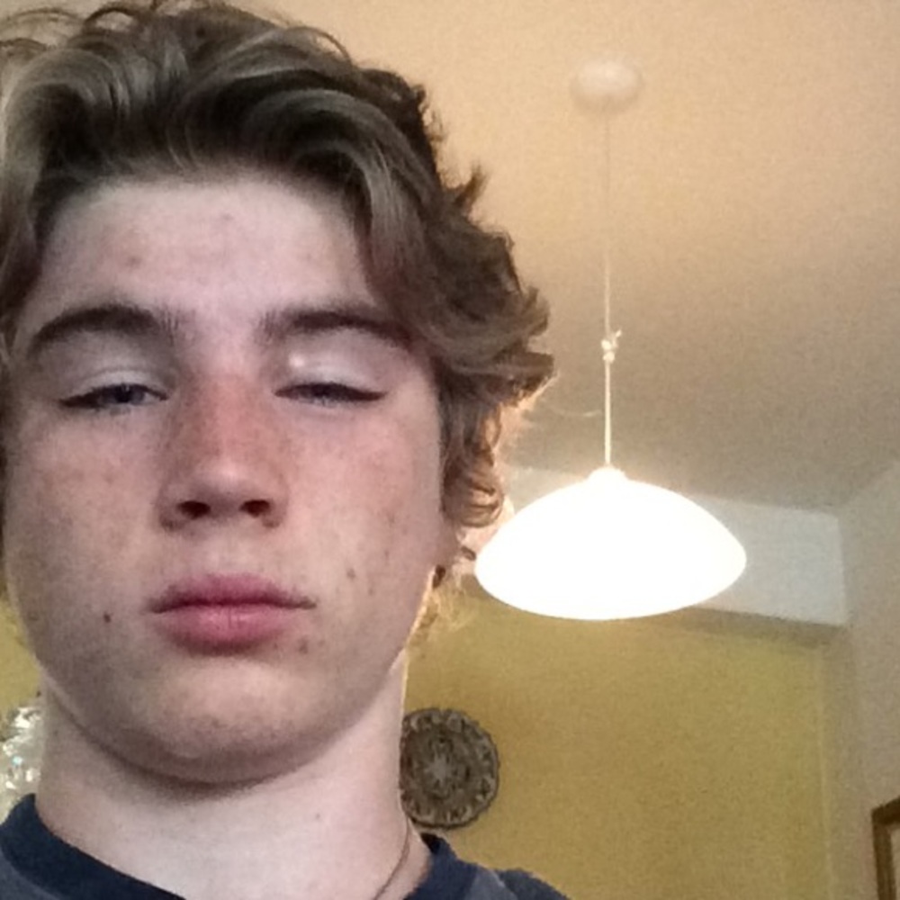 Meet your Posher, Ethan